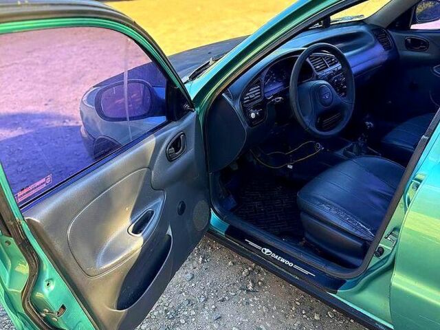 Зелений ЗАЗ Ланос, об'ємом двигуна 1.5 л та пробігом 0 тис. км за 1100 $, фото 1 на Automoto.ua