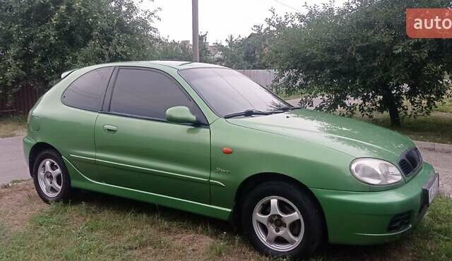 Зеленый ЗАЗ Ланос, объемом двигателя 1.6 л и пробегом 195 тыс. км за 3600 $, фото 1 на Automoto.ua