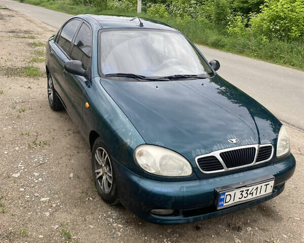 Зеленый ЗАЗ Ланос, объемом двигателя 1.4 л и пробегом 300 тыс. км за 1600 $, фото 1 на Automoto.ua