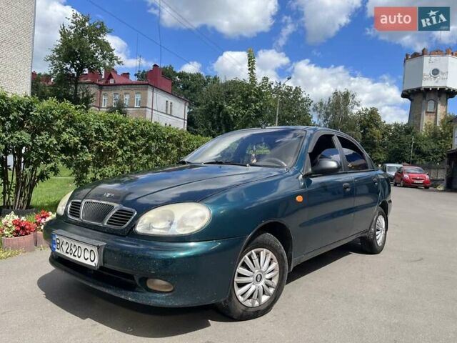 Зеленый ЗАЗ Ланос, объемом двигателя 1.4 л и пробегом 178 тыс. км за 2200 $, фото 1 на Automoto.ua