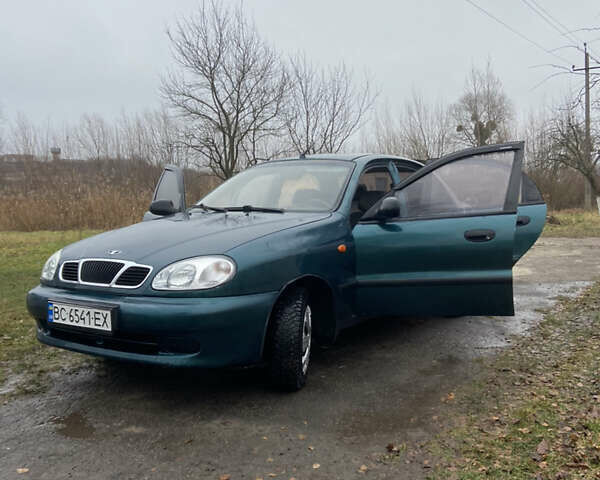 Зеленый ЗАЗ Ланос, объемом двигателя 1.5 л и пробегом 196 тыс. км за 1600 $, фото 1 на Automoto.ua