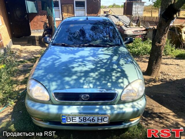 Зеленый ЗАЗ Ланос, объемом двигателя 1.5 л и пробегом 216 тыс. км за 3300 $, фото 1 на Automoto.ua