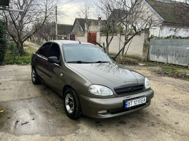 Зелений ЗАЗ Ланос, об'ємом двигуна 1.5 л та пробігом 171 тис. км за 3400 $, фото 1 на Automoto.ua