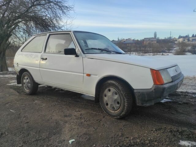 Білий ЗАЗ Нова, об'ємом двигуна 1 л та пробігом 140 тис. км за 457 $, фото 1 на Automoto.ua