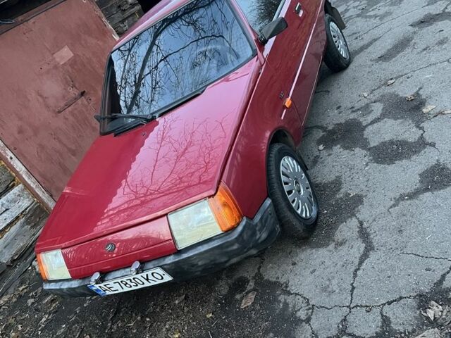 Красный ЗАЗ Нова, объемом двигателя 1.2 л и пробегом 92 тыс. км за 1100 $, фото 1 на Automoto.ua