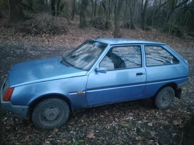 Синий ЗАЗ Нова, объемом двигателя 1.2 л и пробегом 150 тыс. км за 500 $, фото 1 на Automoto.ua