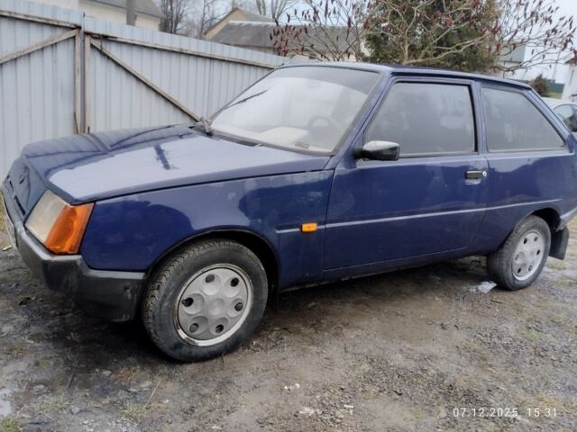 Синий ЗАЗ Нова, объемом двигателя 0 л и пробегом 34 тыс. км за 850 $, фото 1 на Automoto.ua