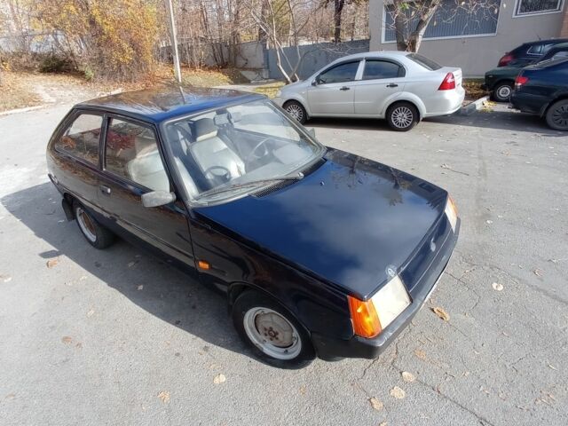 Синий ЗАЗ Нова, объемом двигателя 1.2 л и пробегом 120 тыс. км за 550 $, фото 1 на Automoto.ua