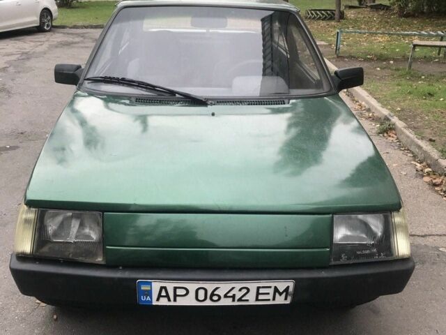 Зеленый ЗАЗ Нова, объемом двигателя 1.2 л и пробегом 100 тыс. км за 650 $, фото 1 на Automoto.ua