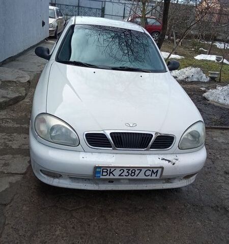 Белый ЗАЗ Сенс, объемом двигателя 1.3 л и пробегом 128 тыс. км за 1300 $, фото 1 на Automoto.ua