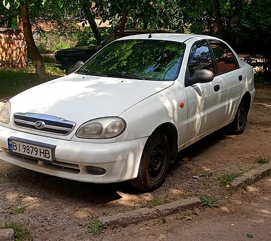 Белый ЗАЗ Сенс, объемом двигателя 1.3 л и пробегом 257 тыс. км за 1560 $, фото 1 на Automoto.ua