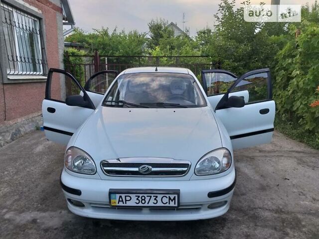 Білий ЗАЗ Sens, об'ємом двигуна 1.3 л та пробігом 118 тис. км за 2950 $, фото 1 на Automoto.ua