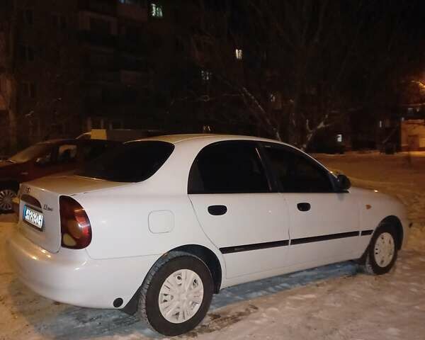 Белый ЗАЗ Сенс, объемом двигателя 1.3 л и пробегом 166 тыс. км за 2500 $, фото 1 на Automoto.ua
