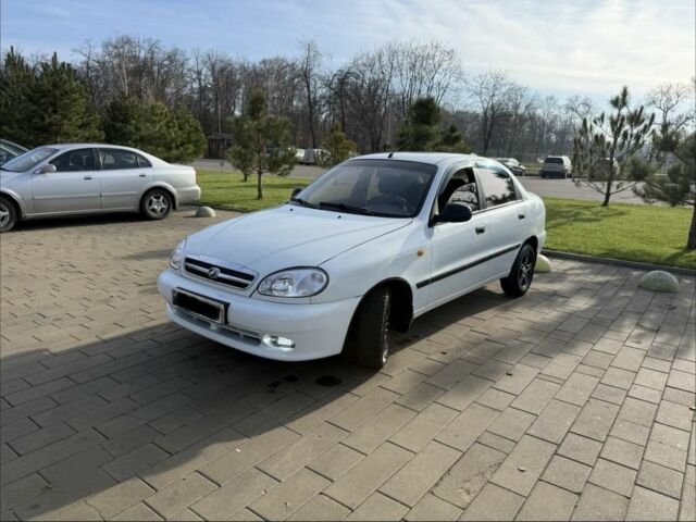 Белый ЗАЗ Сенс, объемом двигателя 1.3 л и пробегом 134 тыс. км за 2100 $, фото 1 на Automoto.ua