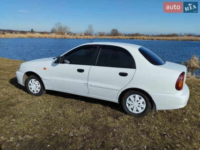 Білий ЗАЗ Sens, об'ємом двигуна 1.3 л та пробігом 185 тис. км за 3000 $, фото 1 на Automoto.ua