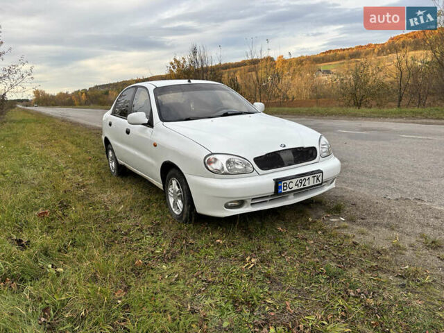 ЗАЗ Sens 2011 у Тернополі на Automoto.ua Білий ЗАЗ Sens, об'ємом двигуна 1.3 л та пробігом 213 тис. км за 1400 $, фото 1 на Automoto.ua