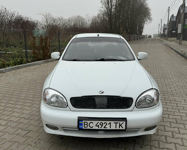 Белый ЗАЗ Сенс, объемом двигателя 1.3 л и пробегом 243 тыс. км за 1350 $, фото 1 на Automoto.ua