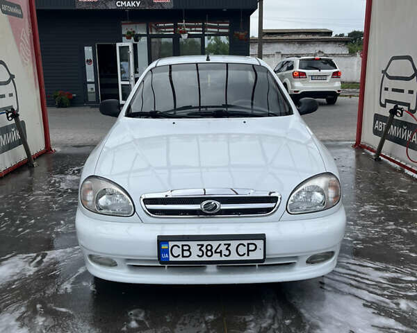 Білий ЗАЗ Sens, об'ємом двигуна 1.3 л та пробігом 125 тис. км за 2600 $, фото 1 на Automoto.ua