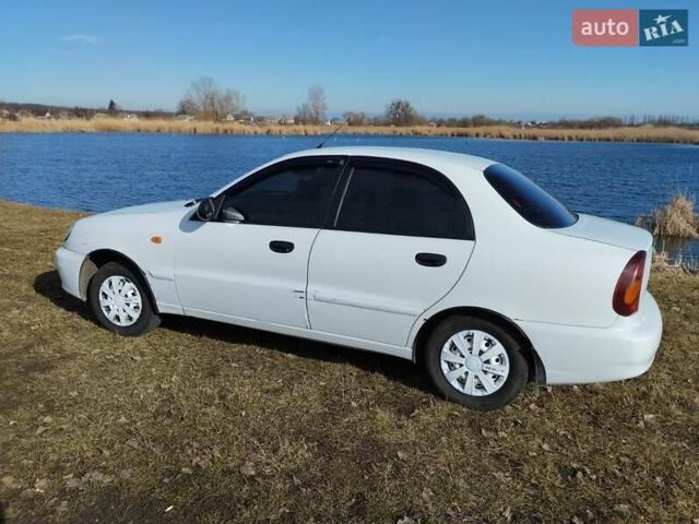 Белый ЗАЗ Сенс, объемом двигателя 1.3 л и пробегом 185 тыс. км за 3000 $, фото 1 на Automoto.ua