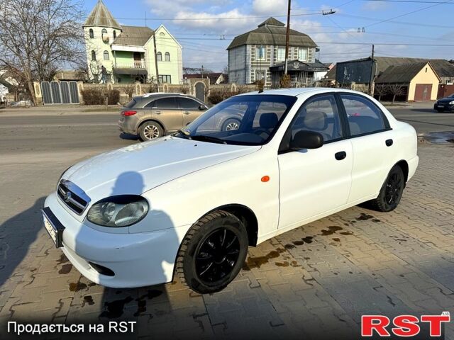 Белый ЗАЗ Сенс, объемом двигателя 1.3 л и пробегом 183 тыс. км за 2400 $, фото 1 на Automoto.ua