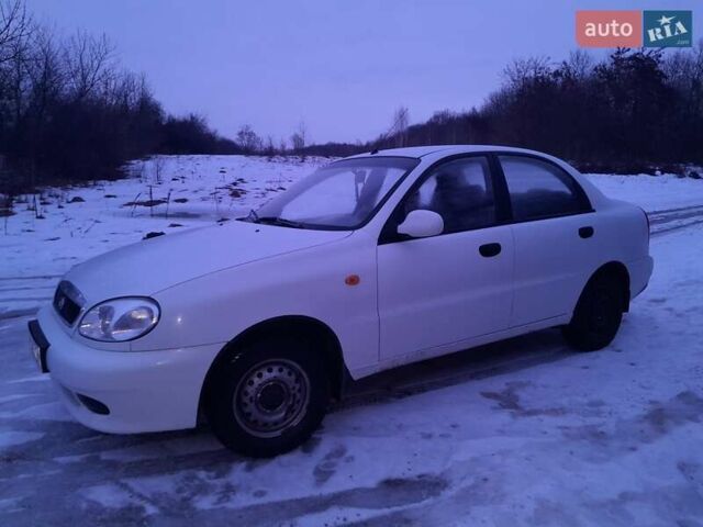 Белый ЗАЗ Сенс, объемом двигателя 1.3 л и пробегом 66 тыс. км за 3200 $, фото 1 на Automoto.ua