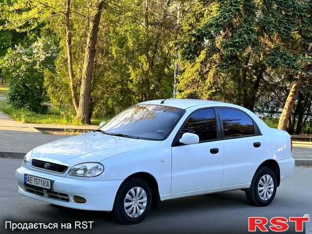 Белый ЗАЗ Сенс, объемом двигателя 1.3 л и пробегом 218 тыс. км за 2200 $, фото 1 на Automoto.ua