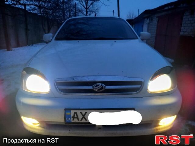 Белый ЗАЗ Сенс, объемом двигателя 13 л и пробегом 182 тыс. км за 2900 $, фото 1 на Automoto.ua
