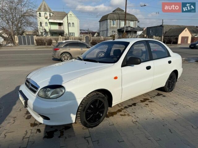 Белый ЗАЗ Сенс, объемом двигателя 1.3 л и пробегом 184 тыс. км за 2200 $, фото 1 на Automoto.ua