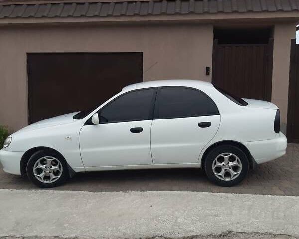 Белый ЗАЗ Сенс, объемом двигателя 1.3 л и пробегом 78 тыс. км за 3700 $, фото 1 на Automoto.ua