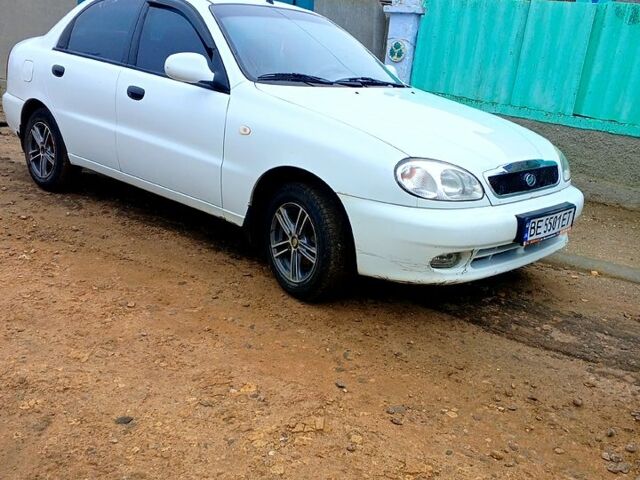 Белый ЗАЗ Сенс, объемом двигателя 1.3 л и пробегом 240 тыс. км за 2500 $, фото 1 на Automoto.ua