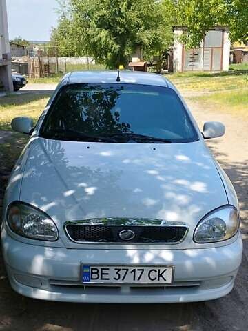 Білий ЗАЗ Sens, об'ємом двигуна 1.3 л та пробігом 280 тис. км за 2100 $, фото 1 на Automoto.ua