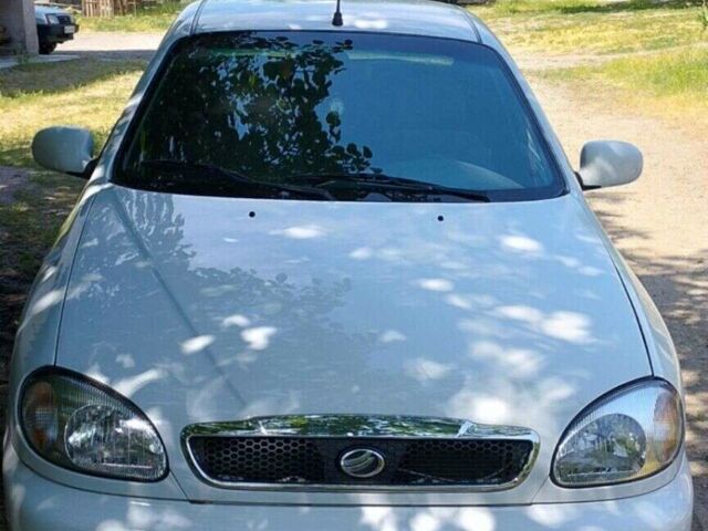 Білий ЗАЗ Sens, об'ємом двигуна 1.3 л та пробігом 280 тис. км за 2100 $, фото 1 на Automoto.ua