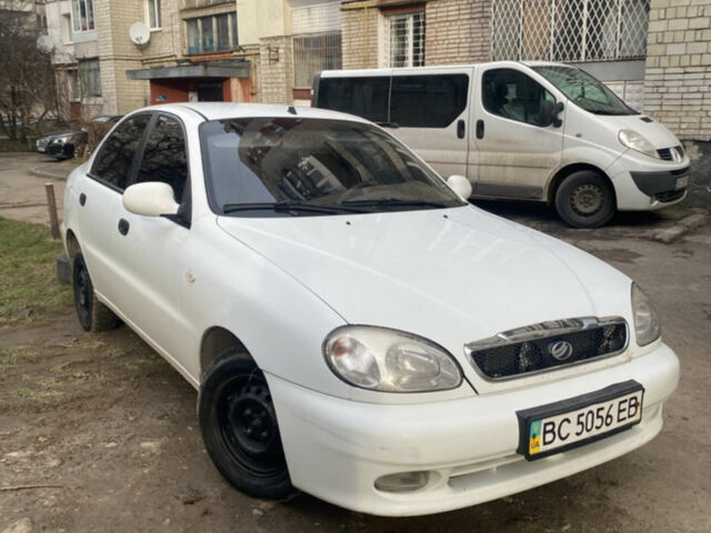 Білий ЗАЗ Sens, об'ємом двигуна 1.3 л та пробігом 310 тис. км за 1950 $, фото 1 на Automoto.ua