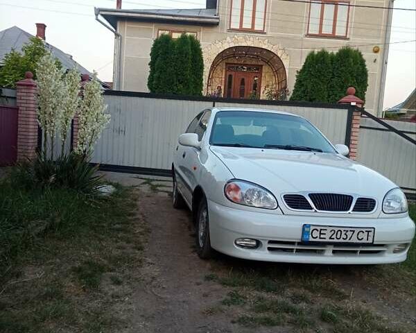 Белый ЗАЗ Сенс, объемом двигателя 1.3 л и пробегом 123 тыс. км за 3750 $, фото 1 на Automoto.ua