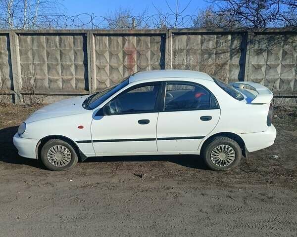 Белый ЗАЗ Сенс, объемом двигателя 1.3 л и пробегом 198 тыс. км за 2450 $, фото 1 на Automoto.ua