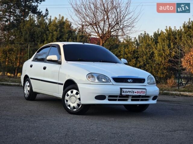 Білий ЗАЗ Sens, об'ємом двигуна 1.3 л та пробігом 185 тис. км за 2499 $, фото 1 на Automoto.ua