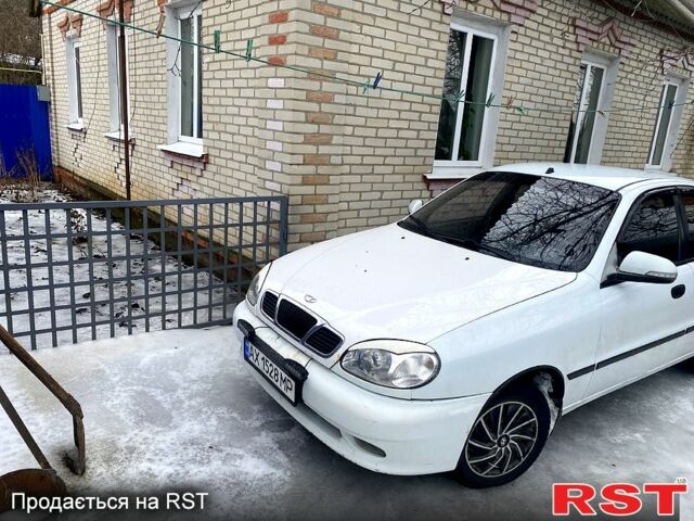 Белый ЗАЗ Сенс, объемом двигателя 1.3 л и пробегом 14500 тыс. км за 2800 $, фото 1 на Automoto.ua
