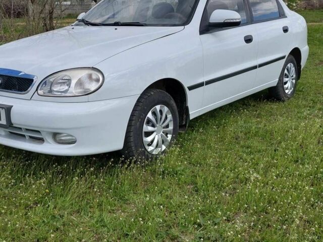 Белый ЗАЗ Сенс, объемом двигателя 1.3 л и пробегом 200 тыс. км за 2500 $, фото 1 на Automoto.ua