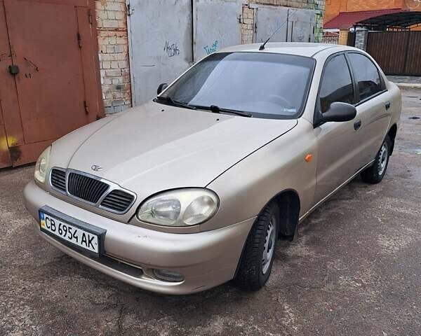 Бежевый ЗАЗ Сенс, объемом двигателя 1.3 л и пробегом 172 тыс. км за 2100 $, фото 1 на Automoto.ua