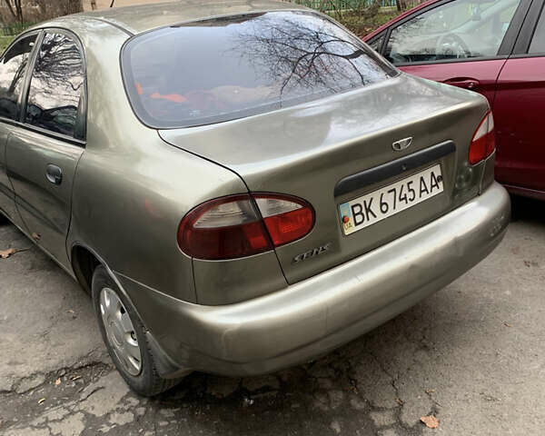 Бежевий ЗАЗ Sens, об'ємом двигуна 1.3 л та пробігом 280 тис. км за 1700 $, фото 1 на Automoto.ua