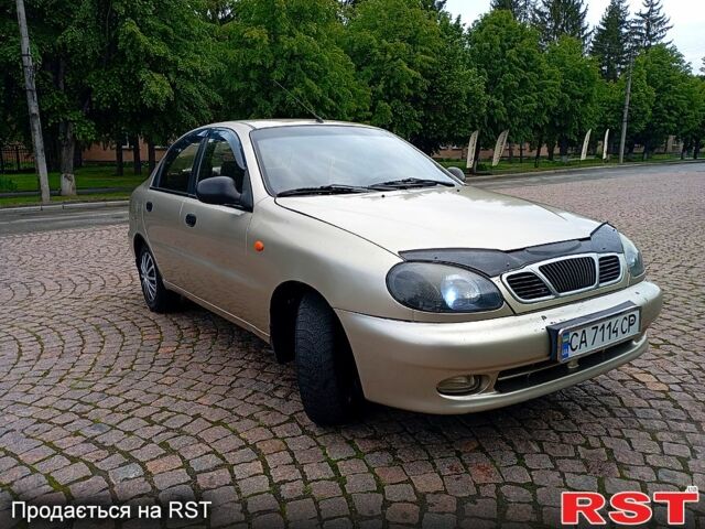Бежевий ЗАЗ Sens, об'ємом двигуна 1.3 л та пробігом 214 тис. км за 2100 $, фото 1 на Automoto.ua