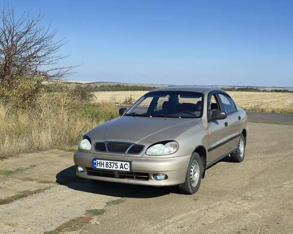 Бежевый ЗАЗ Сенс, объемом двигателя 1.3 л и пробегом 195 тыс. км за 2200 $, фото 1 на Automoto.ua