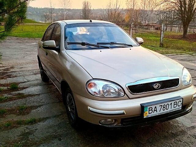 Бежевый ЗАЗ Сенс, объемом двигателя 1.3 л и пробегом 75 тыс. км за 2700 $, фото 1 на Automoto.ua