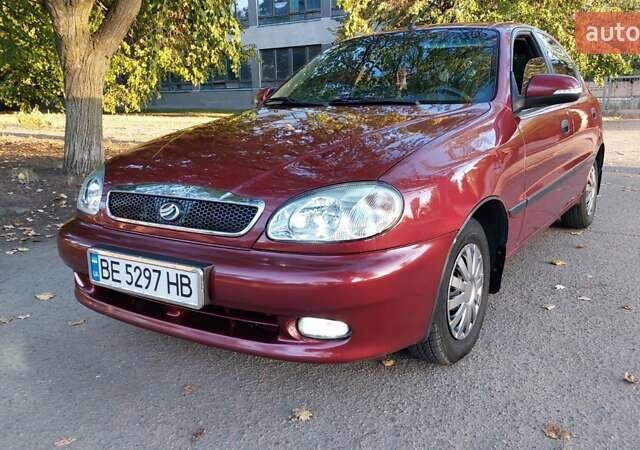 Червоний ЗАЗ Sens, об'ємом двигуна 1.3 л та пробігом 57 тис. км за 3700 $, фото 1 на Automoto.ua