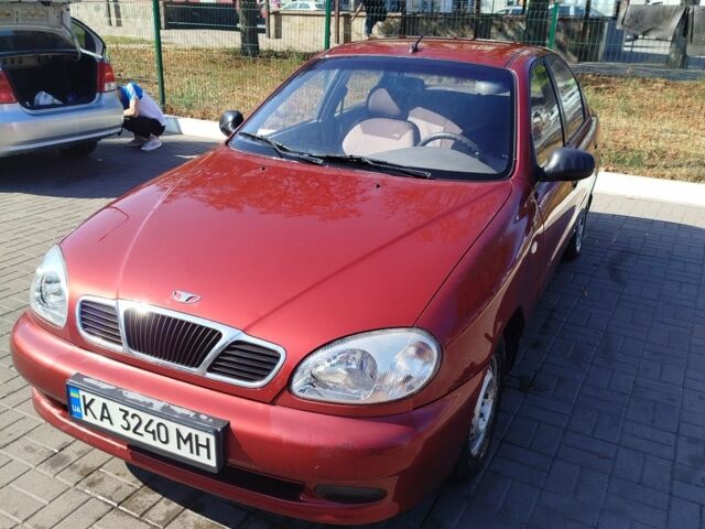 Червоний ЗАЗ Sens, об'ємом двигуна 1.3 л та пробігом 148 тис. км за 2200 $, фото 1 на Automoto.ua