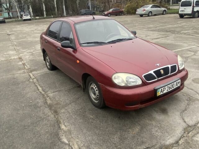 Червоний ЗАЗ Sens, об'ємом двигуна 1.3 л та пробігом 116 тис. км за 2000 $, фото 1 на Automoto.ua