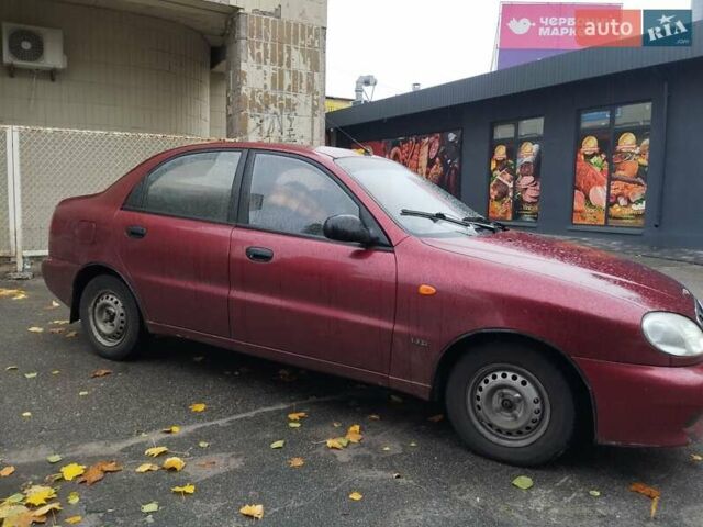 ЗАЗ Sens 2007 у Києві на Automoto.ua Червоний ЗАЗ Sens, об'ємом двигуна 1.3 л та пробігом 139 тис. км за 1800 $, фото 1 на Automoto.ua
