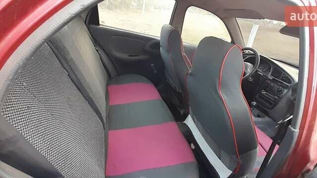 Красный ЗАЗ Сенс, объемом двигателя 1.3 л и пробегом 170 тыс. км за 750 $, фото 1 на Automoto.ua