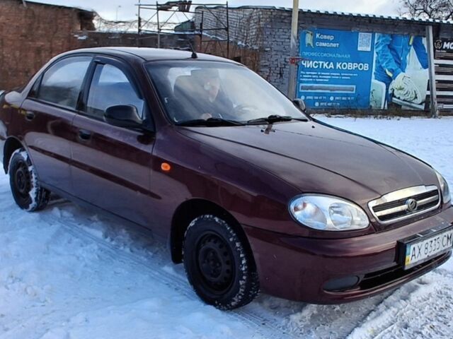 Червоний ЗАЗ Sens, об'ємом двигуна 1.3 л та пробігом 240 тис. км за 2100 $, фото 1 на Automoto.ua