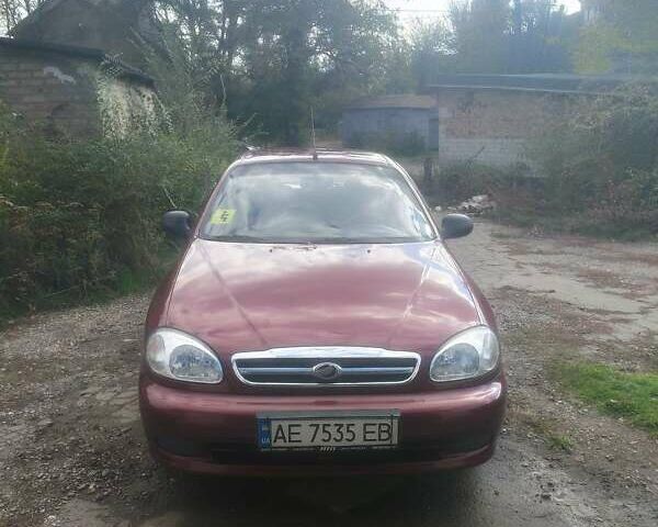 ЗАЗ Сенс 2011 в Кривом Роге на Automoto.ua Красный ЗАЗ Сенс, объемом двигателя 1.3 л и пробегом 71 тыс. км за 3000 $, фото 1 на Automoto.ua